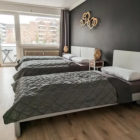 Downtown Unterbilk Apartman *