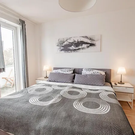 Apartment Downtown Apartments Unterbilk